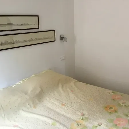 Cae Dea Lana Apartment *